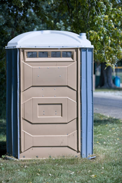 Portable restroom solutions in Iroquois Point, HI